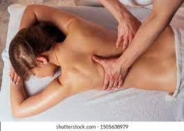 What is hot rock massage and what are the benefits? What is hot rock massage and what are the benefits?